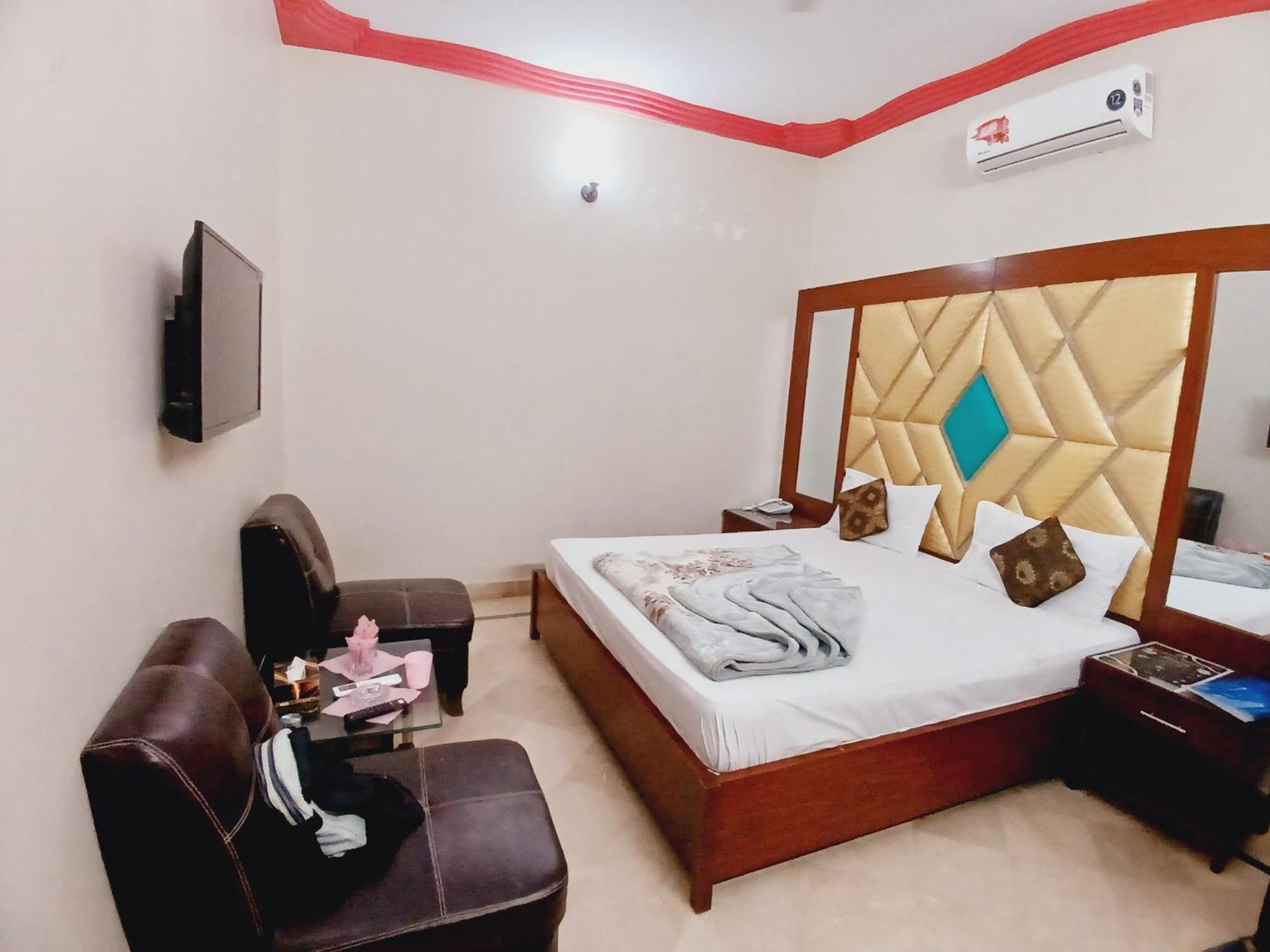 Subhan Palace Guest House Карачі Екстер'єр фото